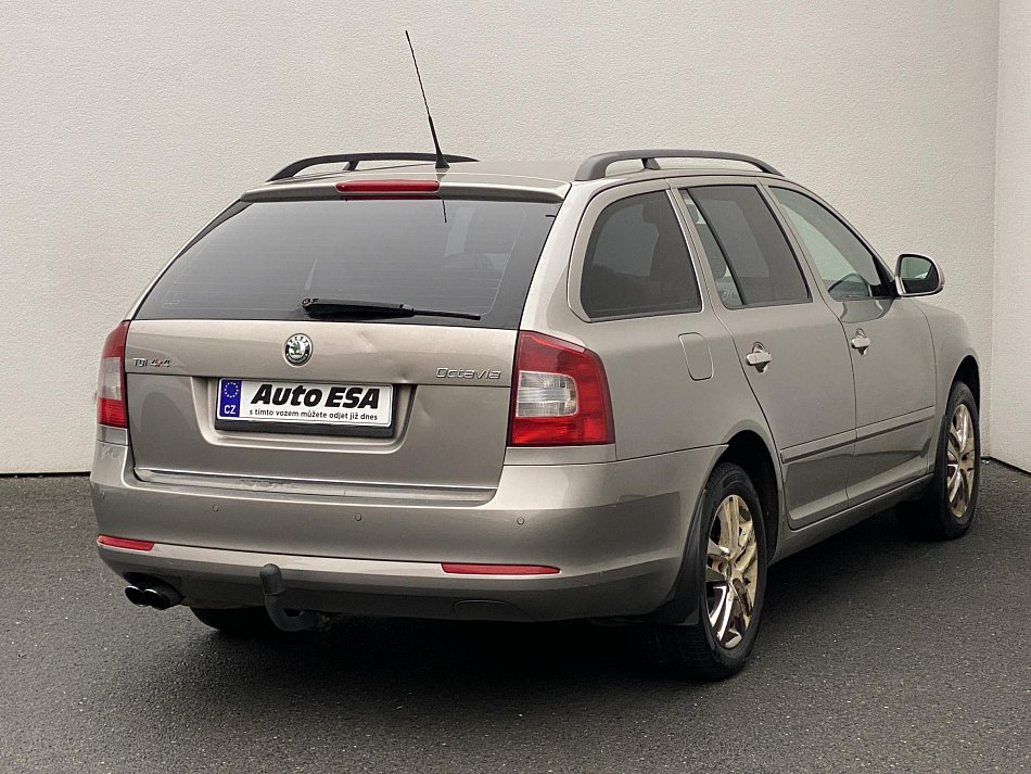 Škoda Octavia II 1.6TDi Elegance 4x4