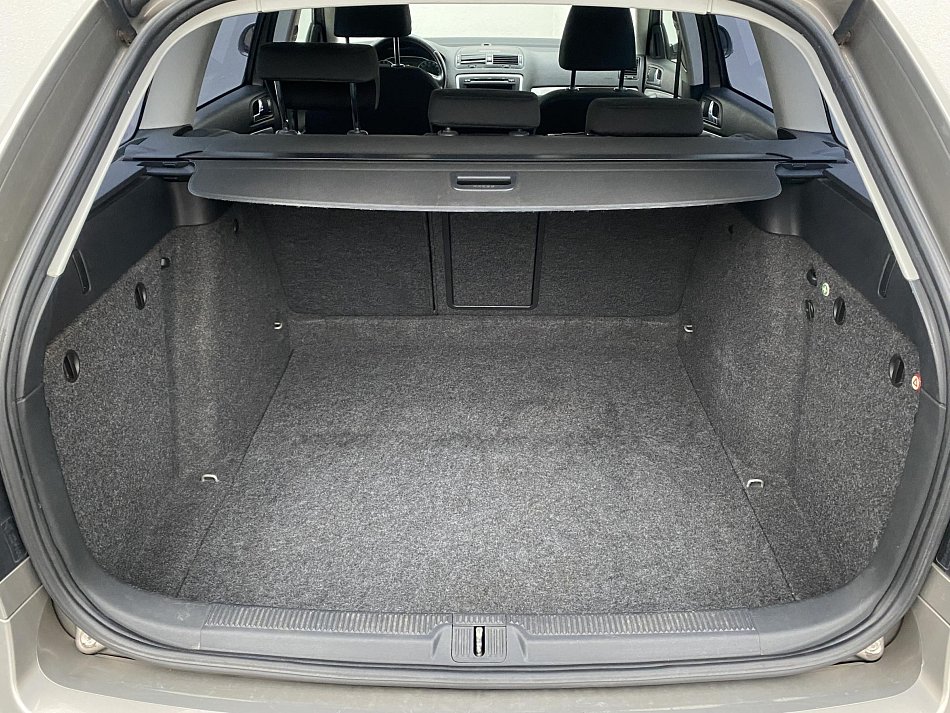 Škoda Octavia II 1.6TDi Elegance 4x4