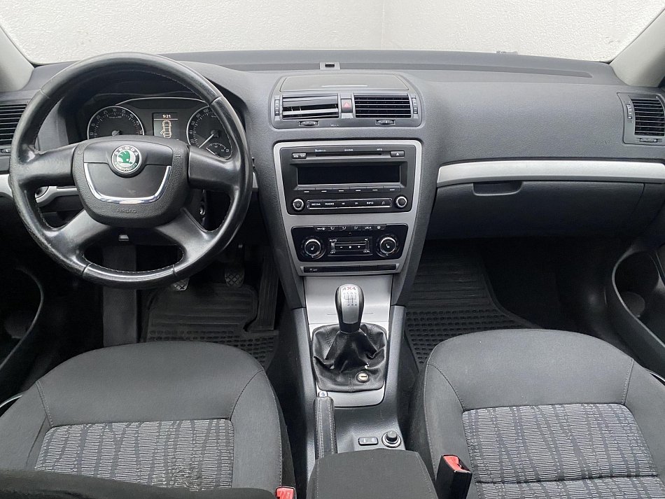 Škoda Octavia II 1.6TDi Elegance 4x4