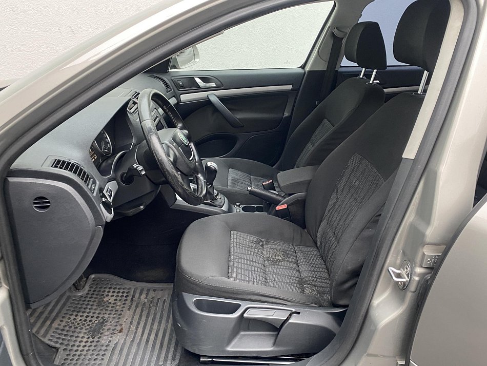 Škoda Octavia II 1.6TDi Elegance 4x4