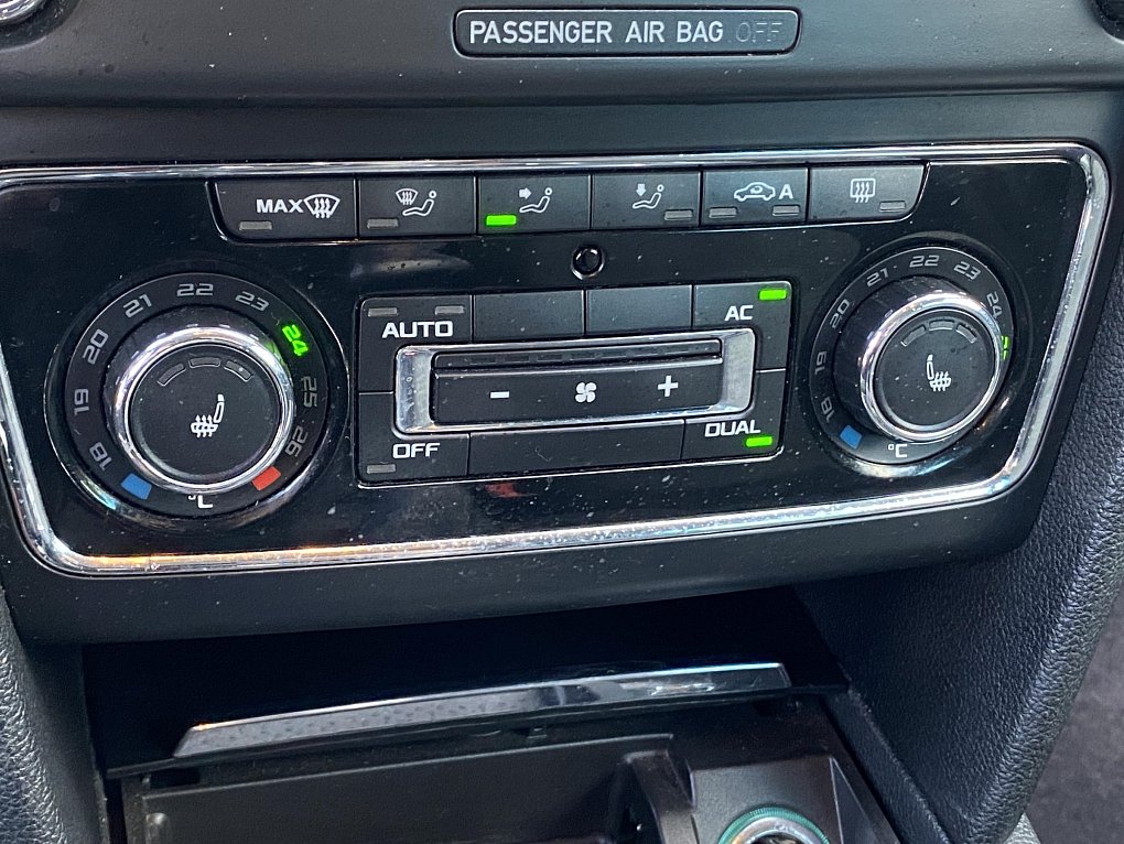 Škoda Superb II 2.0TDi Ambition 4x4