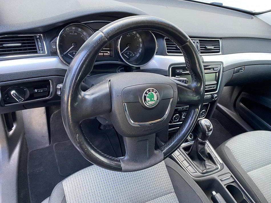 Škoda Superb II 2.0TDi Ambition 4x4