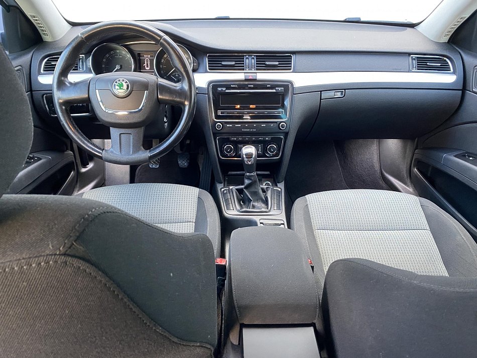 Škoda Superb II 2.0TDi Ambition 4x4