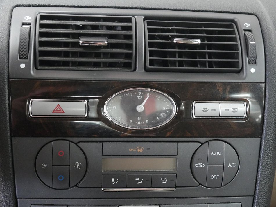 Ford Mondeo 1.8 sci 