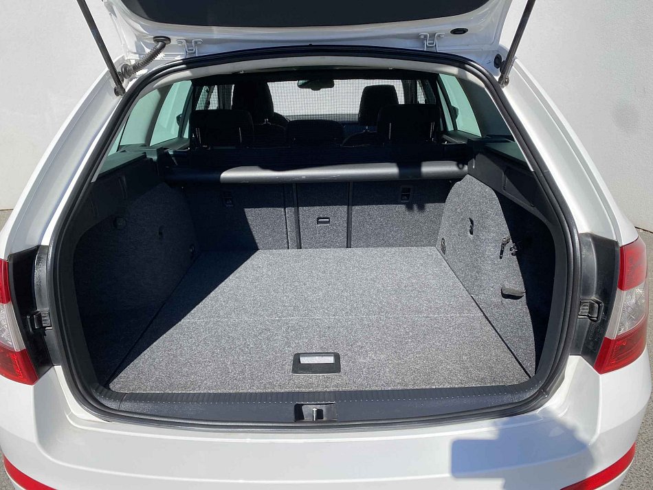 Škoda Octavia III 1.4 TSi Elegance