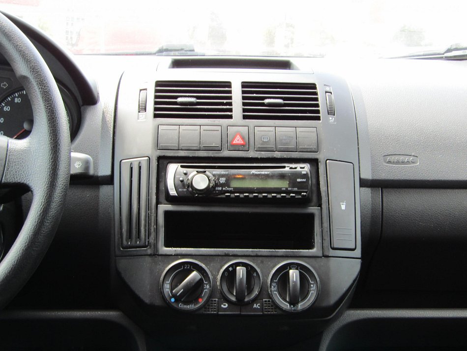 Volkswagen Polo 1.4 i 