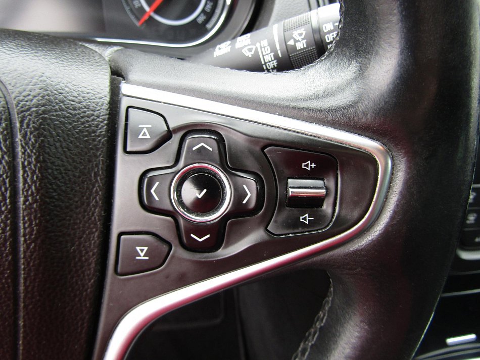 Opel Insignia 1.6CDTi 