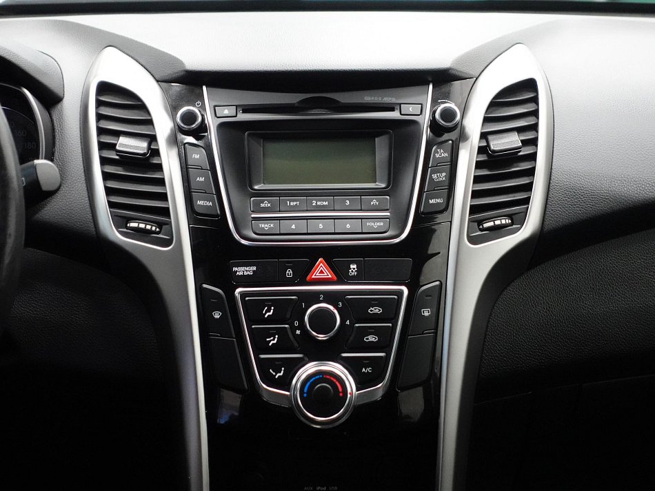 Hyundai Ix20 1.6 i Trikolor