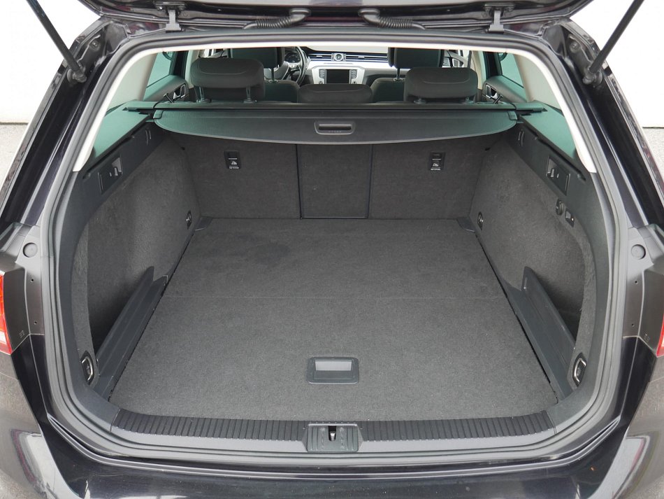 Volkswagen Passat 2.0 TDi 