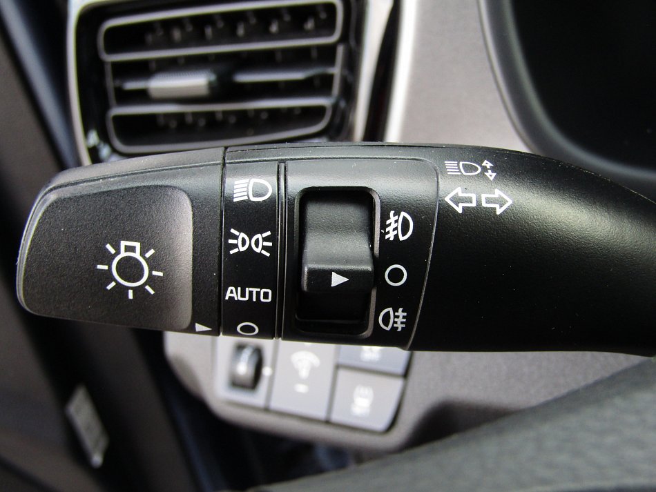 Kia Rio 1.4 i Exclusive