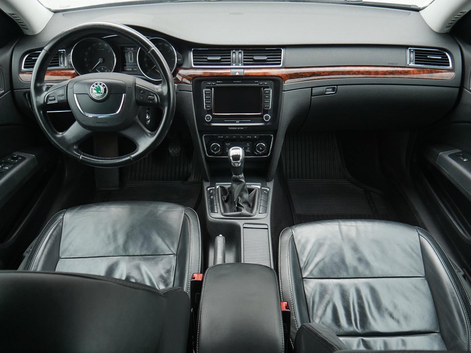 Škoda Superb II 2.0TDi Elegance