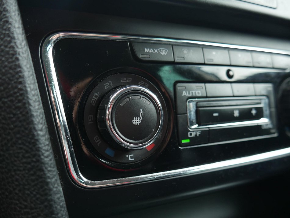 Škoda Superb II 2.0TDi Elegance