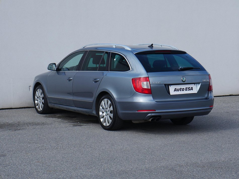 Škoda Superb II 2.0TDi Elegance