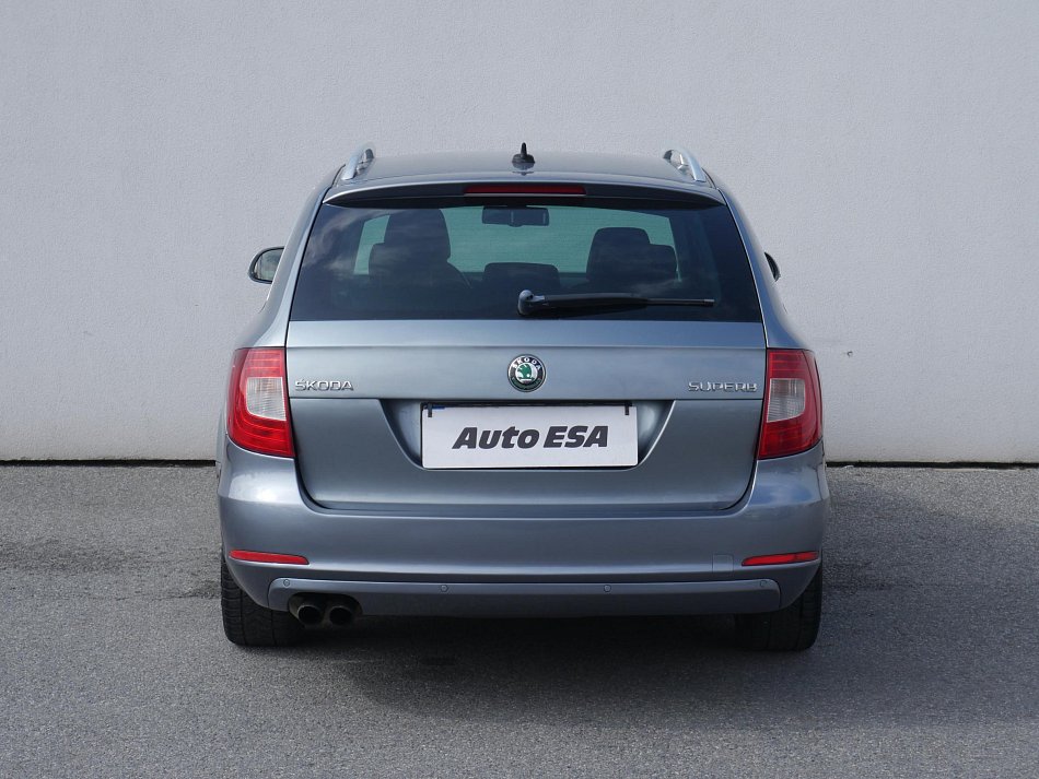 Škoda Superb II 2.0TDi Elegance