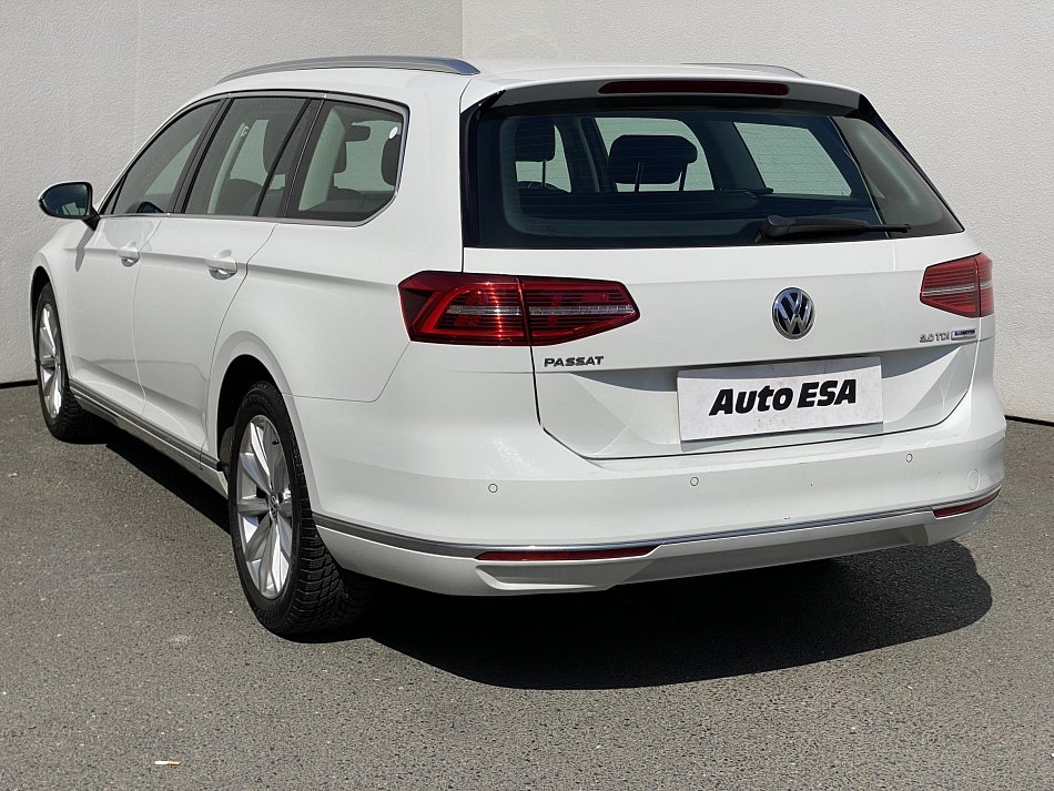 Volkswagen Passat 2.0 TDi Highline