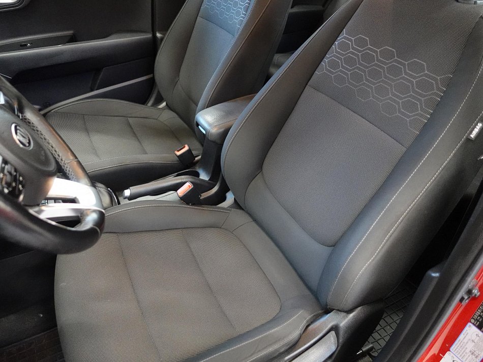 Kia Rio 1.25i 