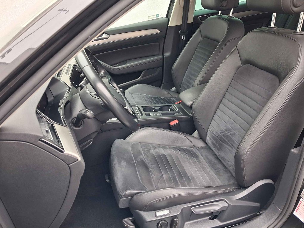 Volkswagen Passat 1.5TSi Highline