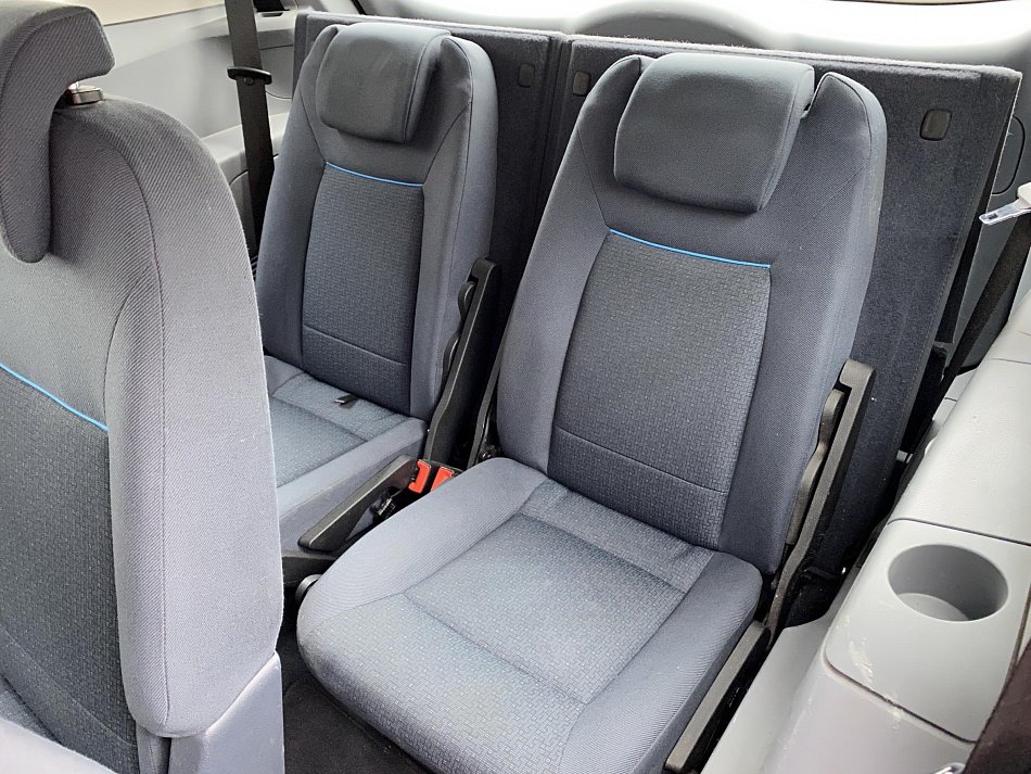 Ford S-MAX 2.0 TDCi  7míst