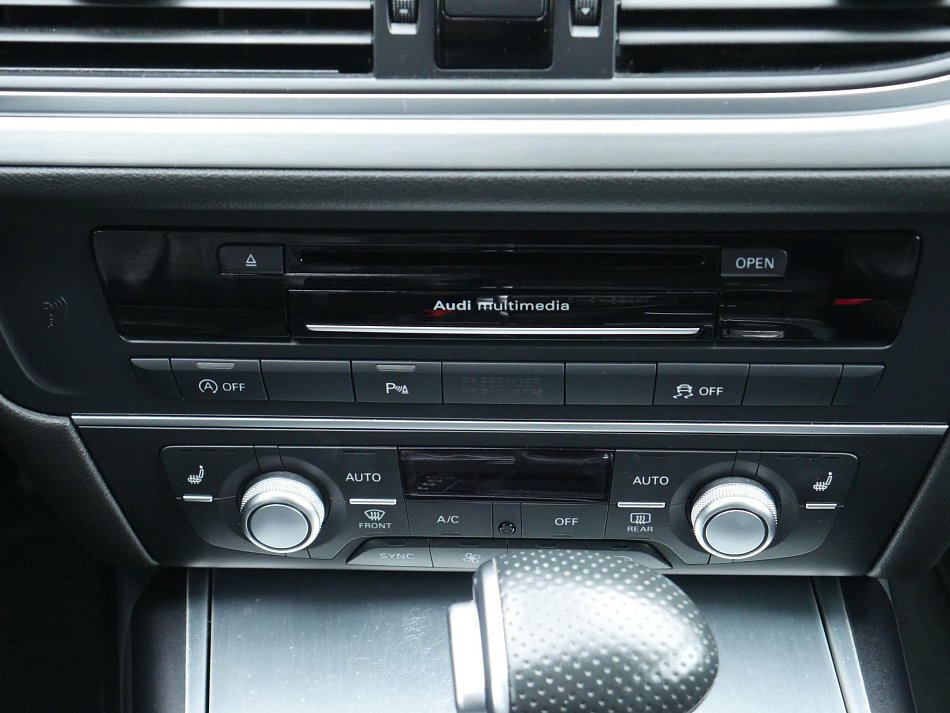Audi A6 2.0 TDi S-line