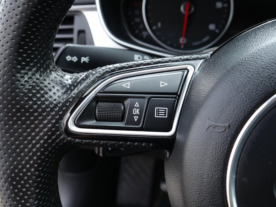 Audi A6 2.0 TDi S-line