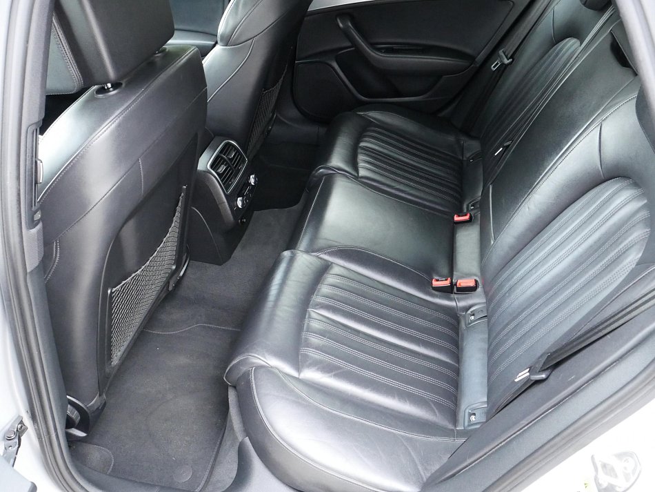 Audi A6 2.0 TDi S-line