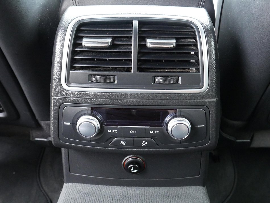 Audi A6 2.0 TDi S-line