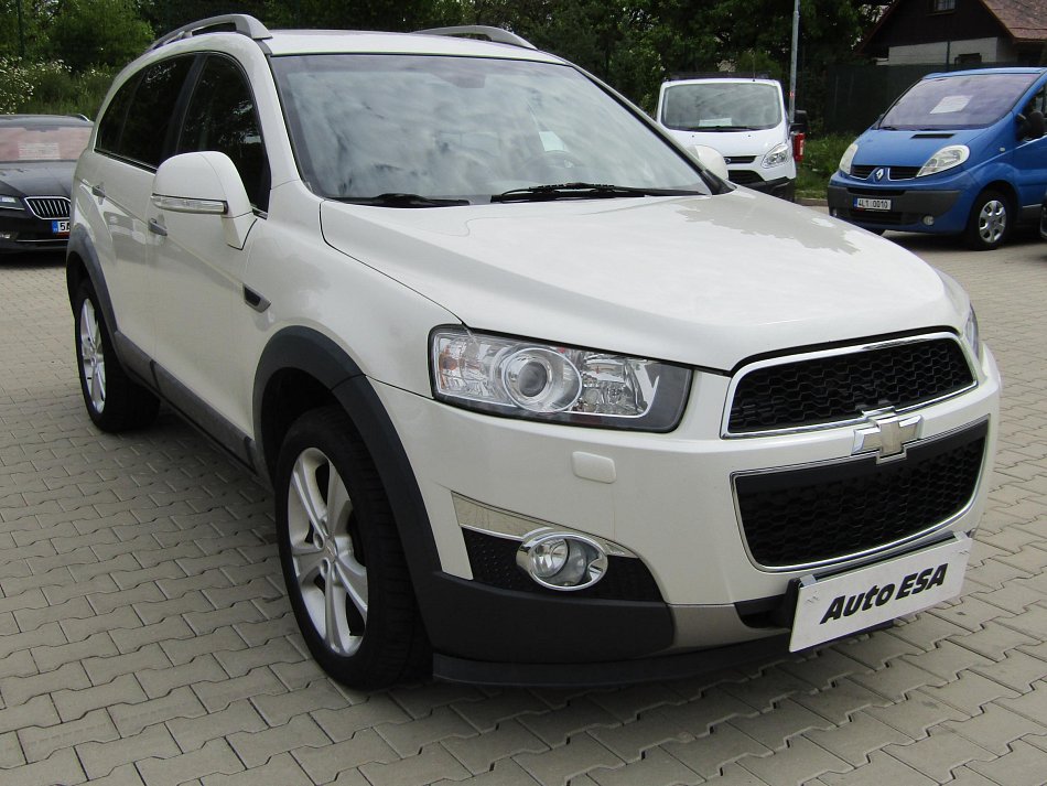 Chevrolet Captiva 2.2VCDi  4x4, 7míst