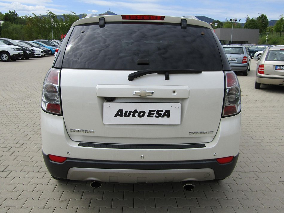 Chevrolet Captiva 2.2VCDi  4x4, 7míst