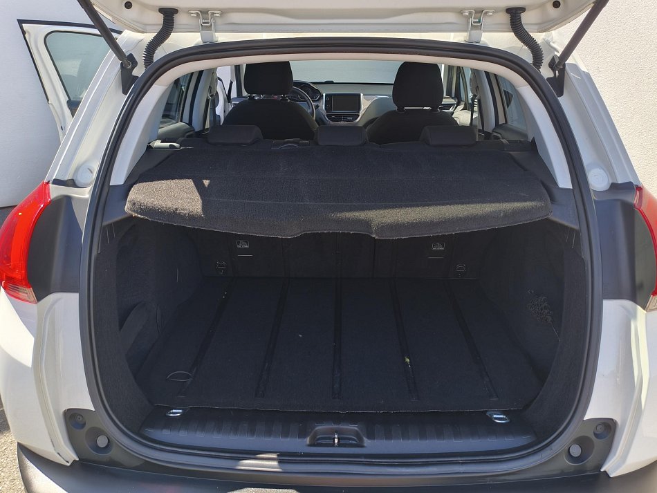 Peugeot 2008 1.6 HDi 