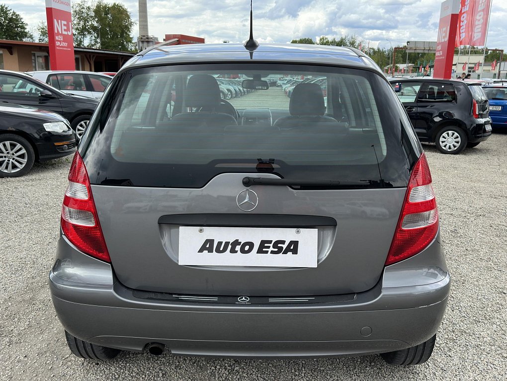 Mercedes-Benz Třída A 1.7 i 