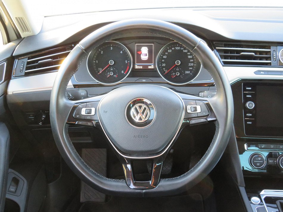 Volkswagen Passat 2.0TDI Highline