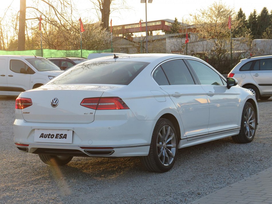 Volkswagen Passat 2.0TDI Highline