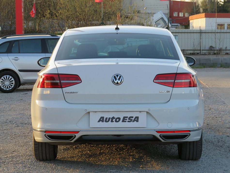 Volkswagen Passat 2.0TDI Highline