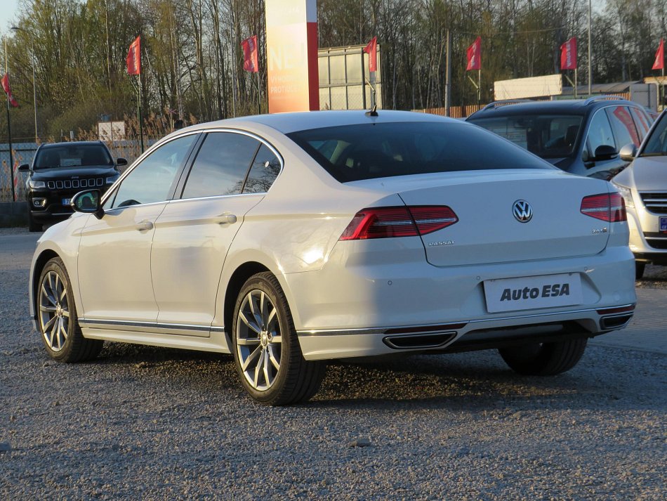 Volkswagen Passat 2.0TDI Highline