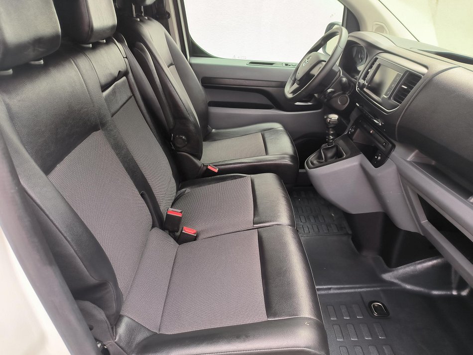 Opel Vivaro 2.0CDTi  L3 DÍLNA