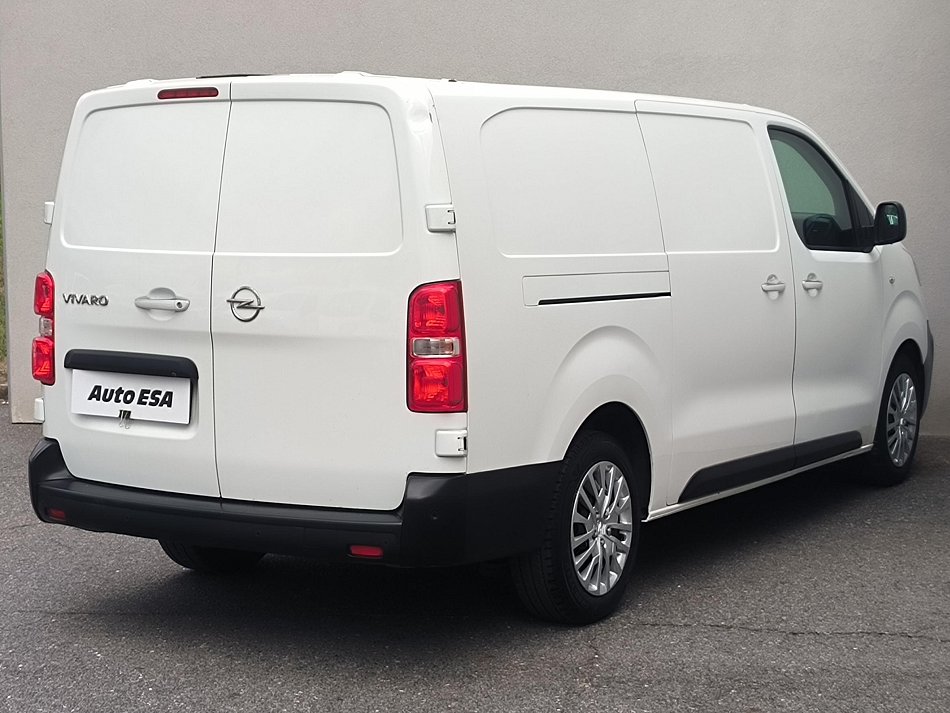 Opel Vivaro 2.0CDTi  L3 DÍLNA