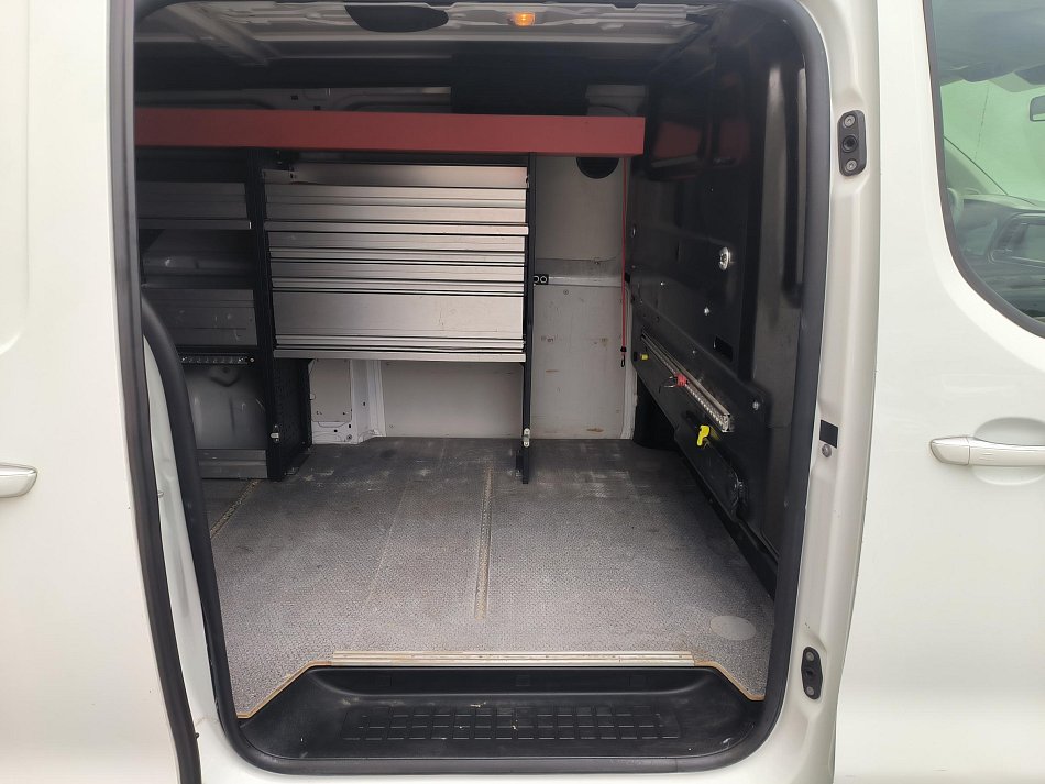 Opel Vivaro 2.0CDTi  L3 DÍLNA