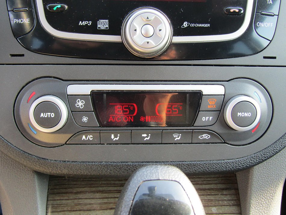Ford C-MAX 2.0i 