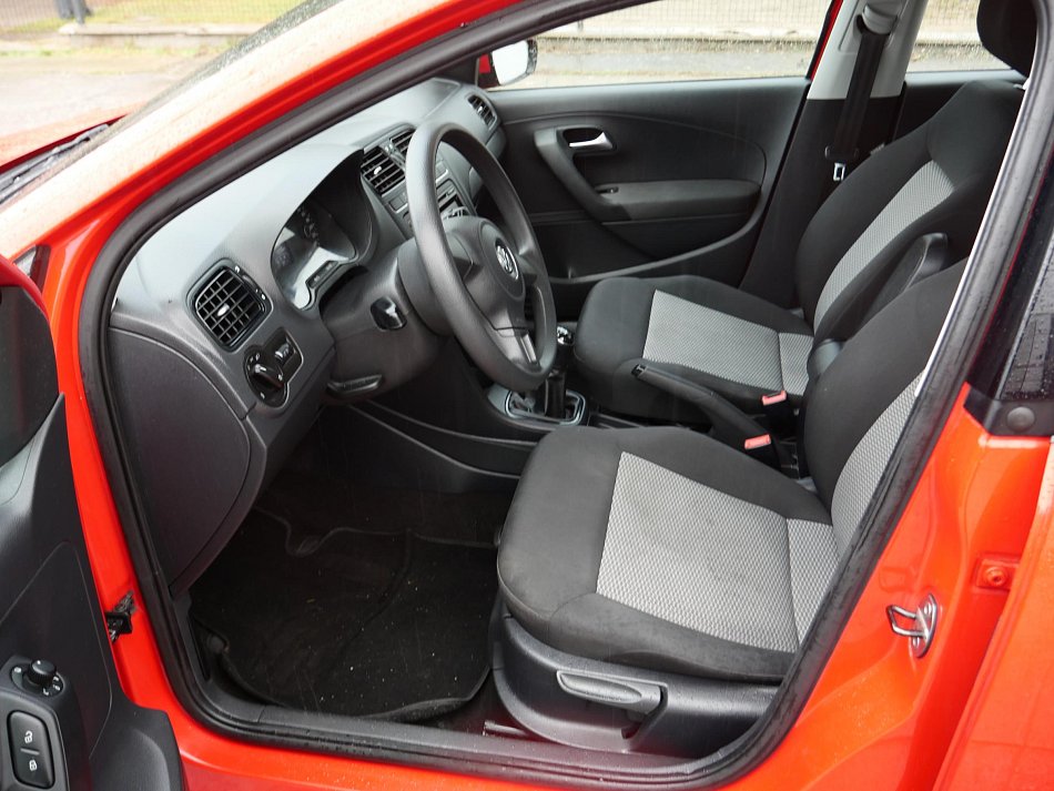 Volkswagen Polo 1.2 i 