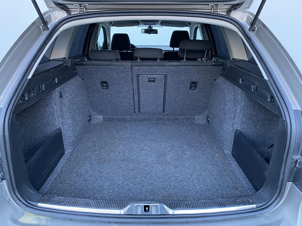 Škoda Superb II 1.4 TSi Ambition