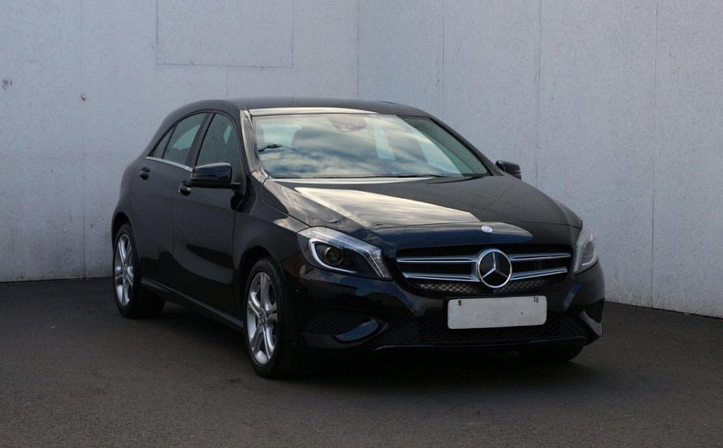 Mercedes-Benz Třída A 2.0i  a220