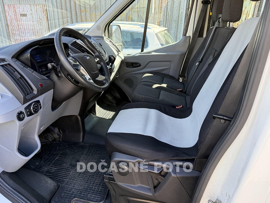 Ford Transit 2.2TDCi Trend L3H2 9míst