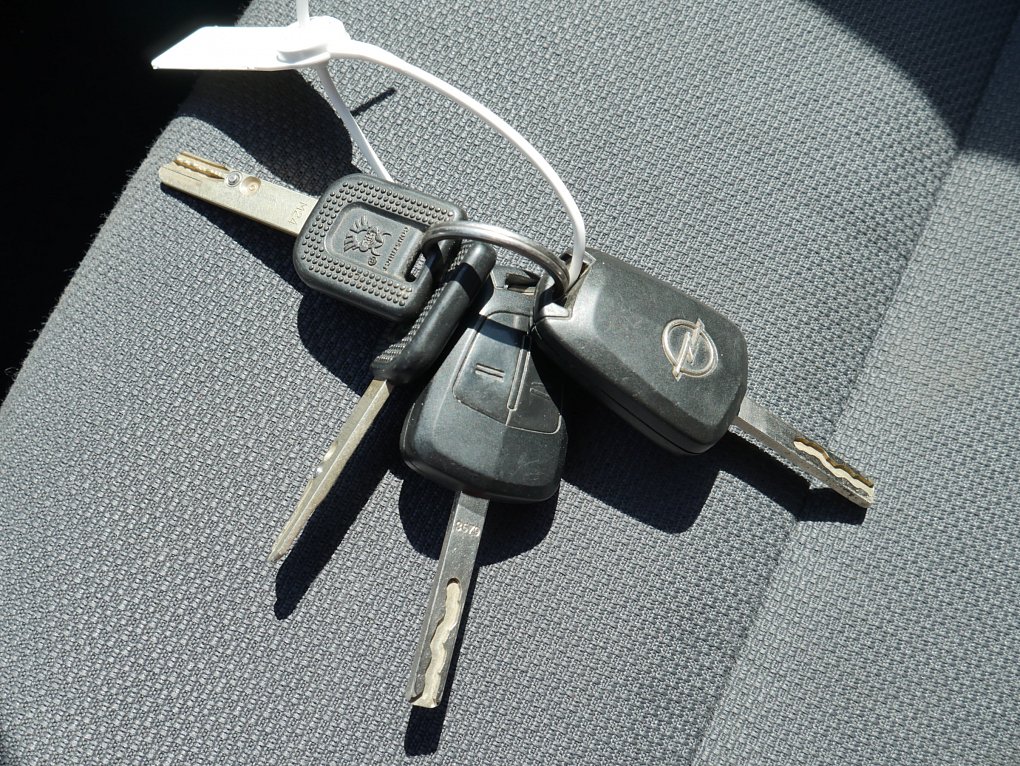 Opel Astra 1.6 16V 