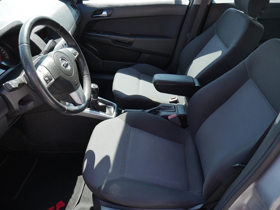 Opel Astra 1.6 16V 