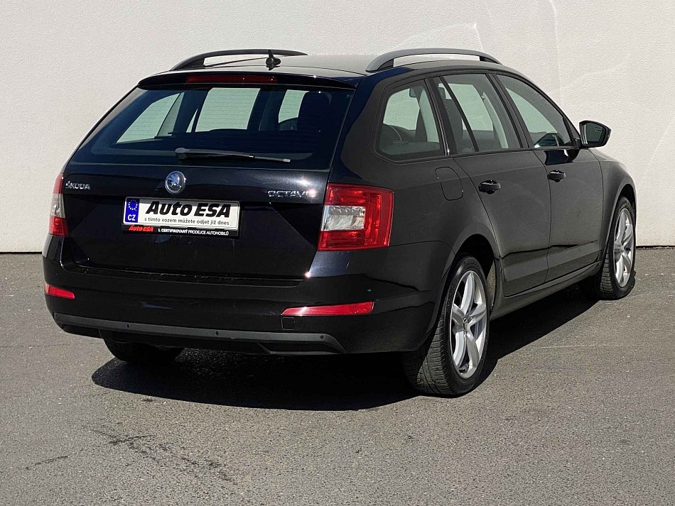 Škoda Octavia III 2.0 TDi Ambiente