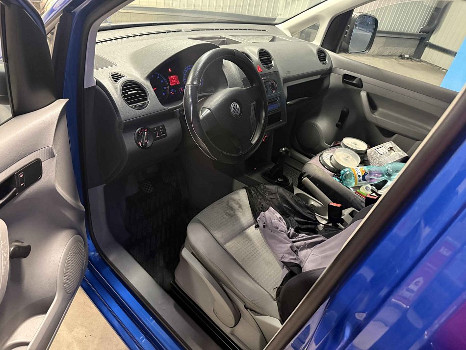 Volkswagen Caddy 1.6i 