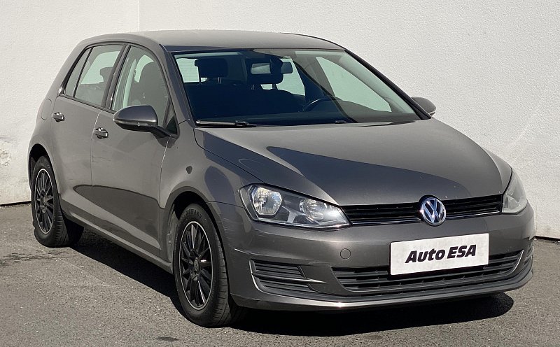 Volkswagen Golf 1.6 TDi 
