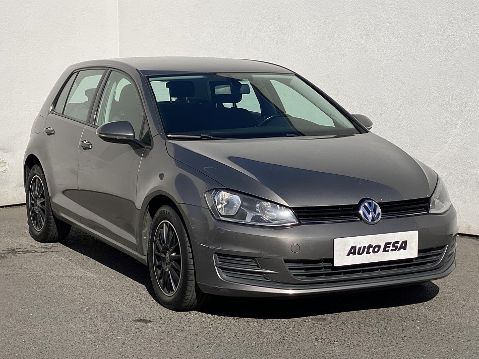 Volkswagen Golf 1.6 TDi 