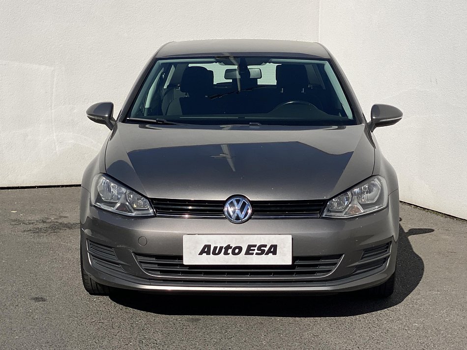 Volkswagen Golf 1.6 TDi 