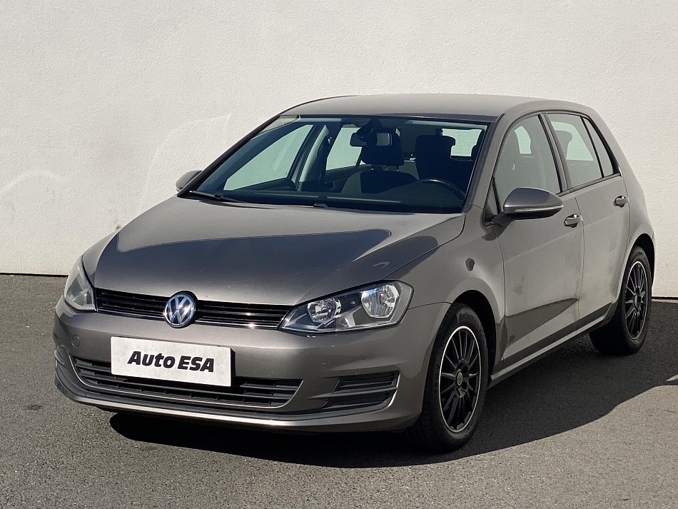 Volkswagen Golf 1.6 TDi 